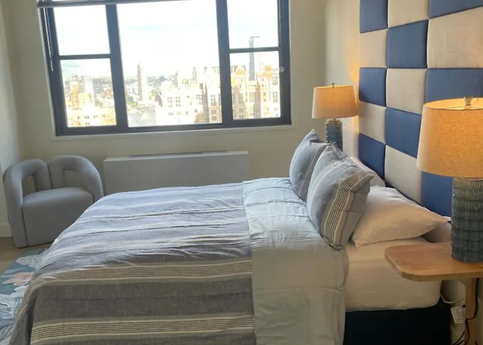 Unique Place In Midtown Nyc